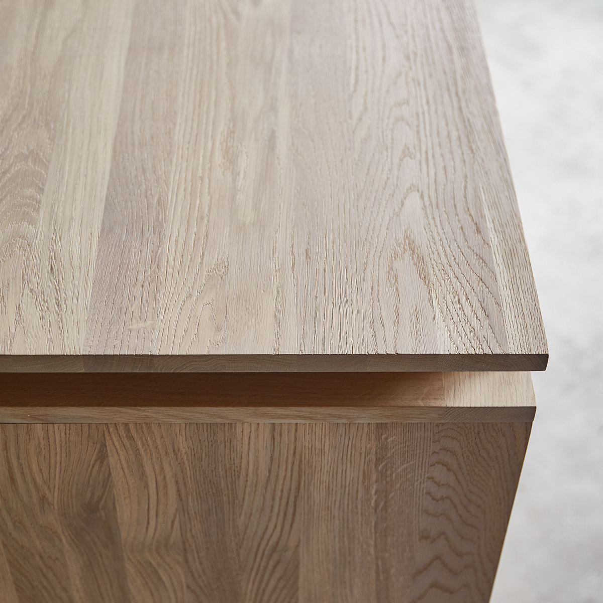 Bodi - Anrichte aus Eiche massiv 220 cm Bodi - Anrichte aus Eiche massiv 220 cm