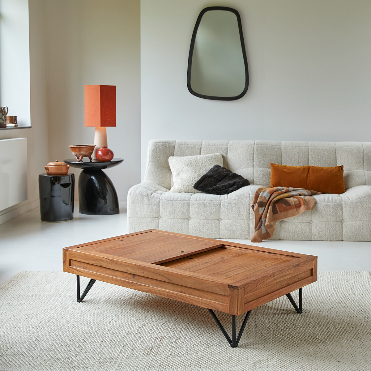 Bonnie - Couchtisch mit Stauraum aus massivem Akazienholz Bonnie - Couchtisch mit Stauraum aus massivem Akazienholz