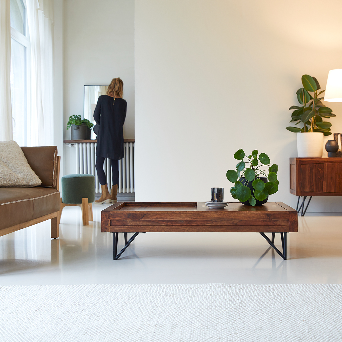 Bonnie - Table basse rangement en palissandre massif Bonnie - Table basse rangement en palissandre massif