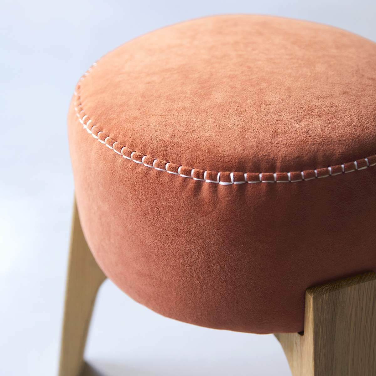 Drum - Pouf S Sienna en chêne massif Drum - Pouf S Sienna en chêne massif