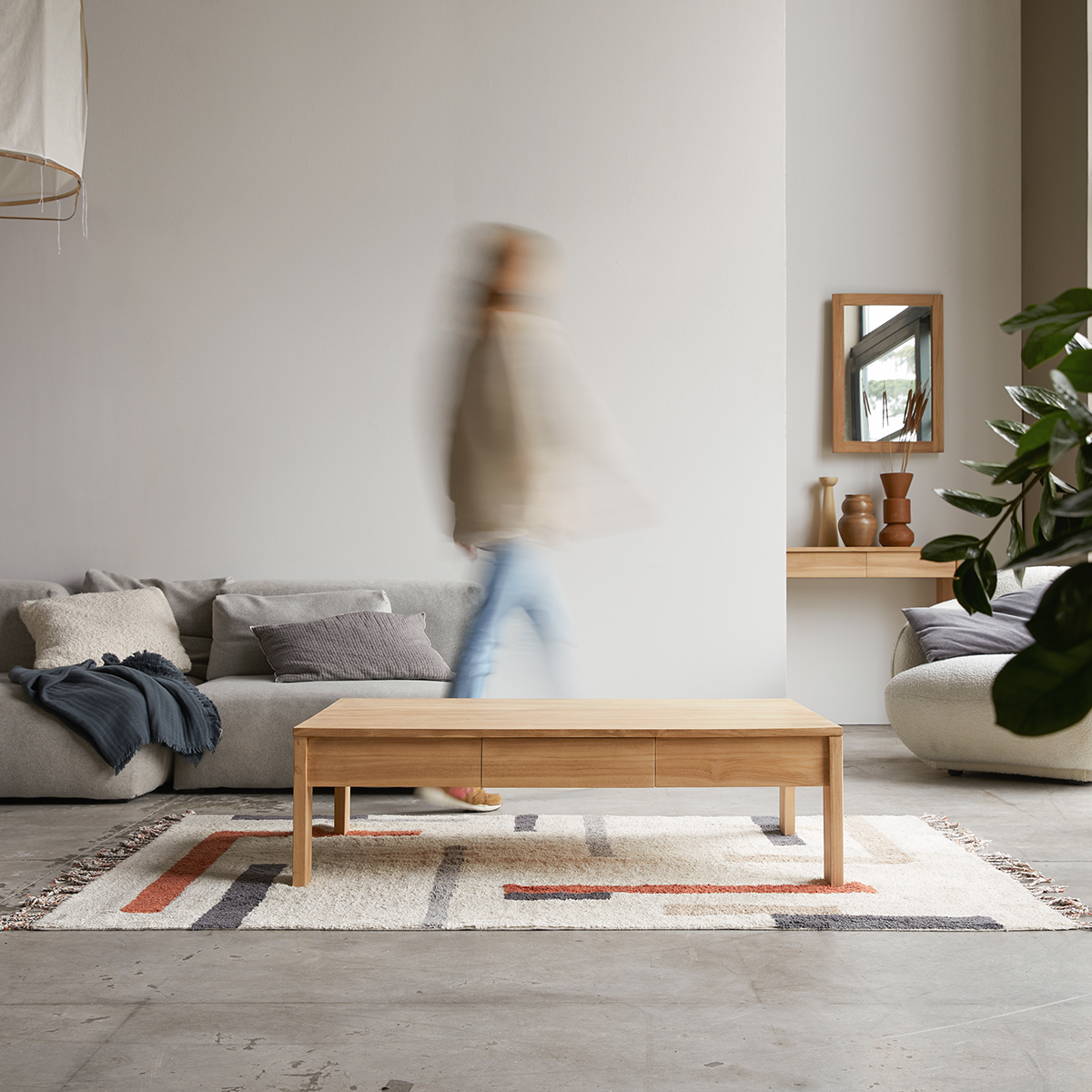Eden - Couchtisch aus massivem Teakholz Eden - Couchtisch aus massivem Teakholz