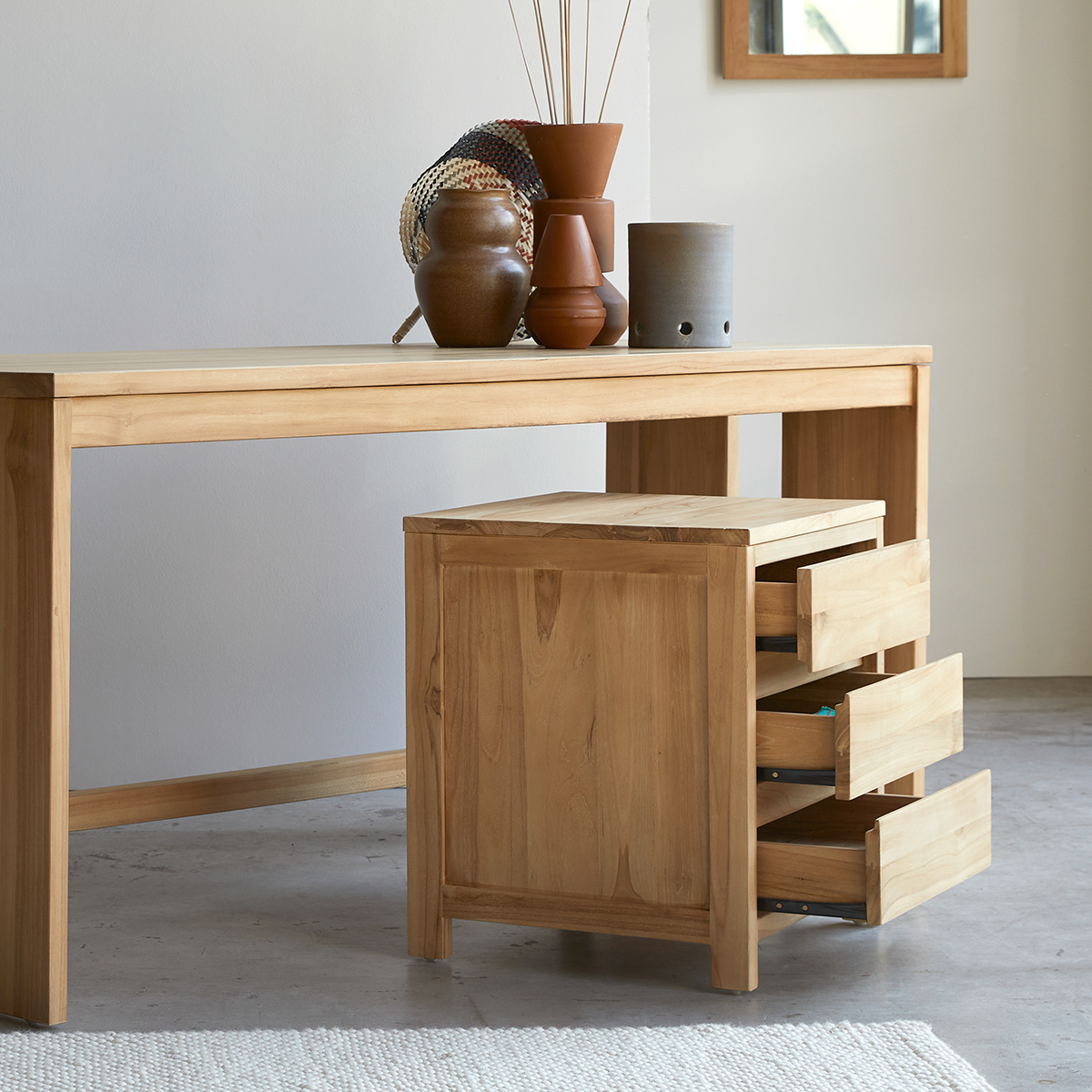 Eden - Schreibtisch aus massivem Teakholz Eden - Schreibtisch aus massivem Teakholz