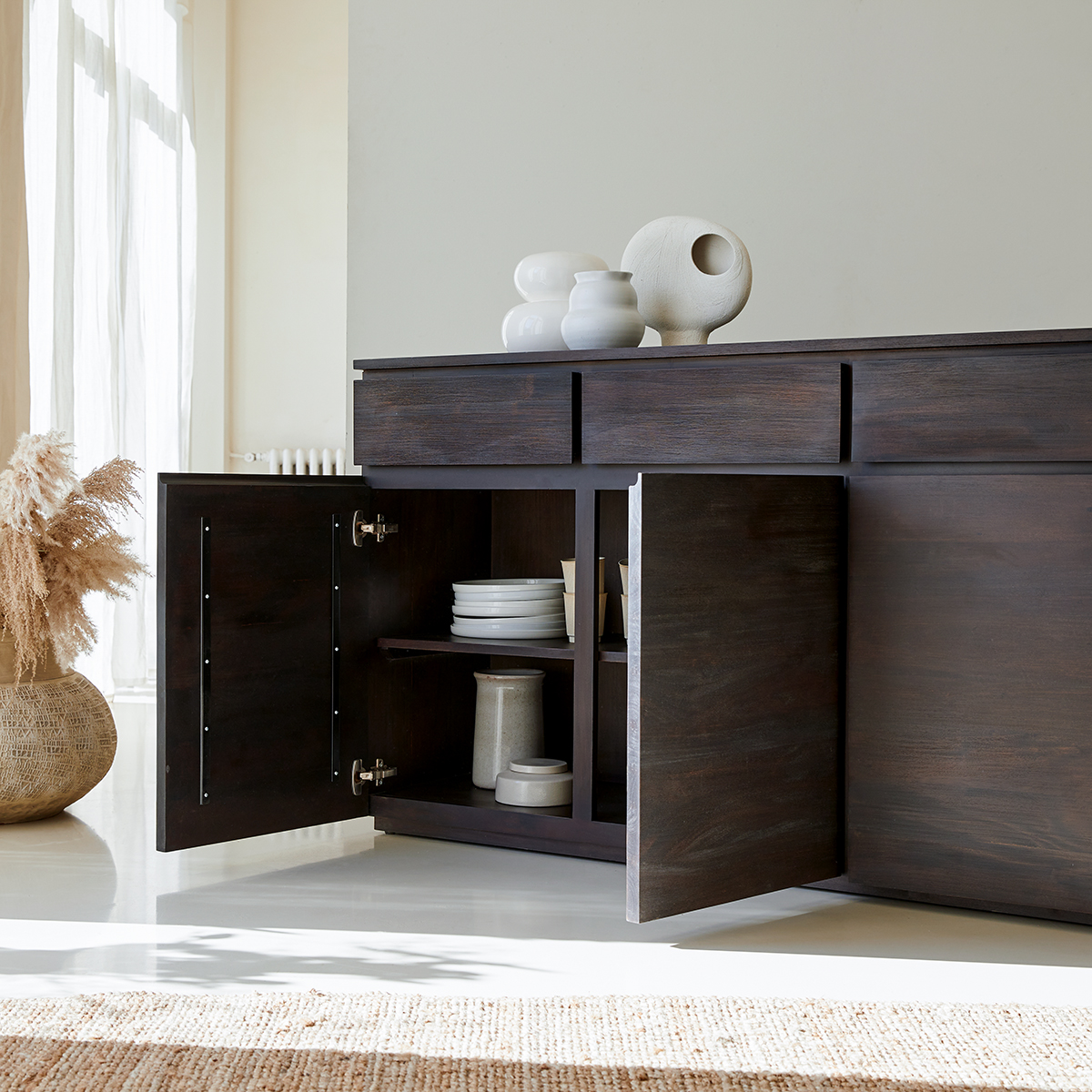 Eva - Buffet aus massivem Mahagoniholz 150 cm Eva - Buffet aus massivem Mahagoniholz 150 cm