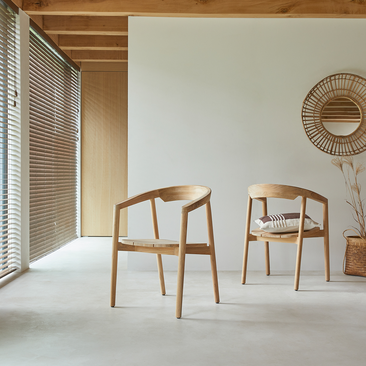 Francia - Stuhl aus Teak massiv Francia - Stuhl aus Teak massiv