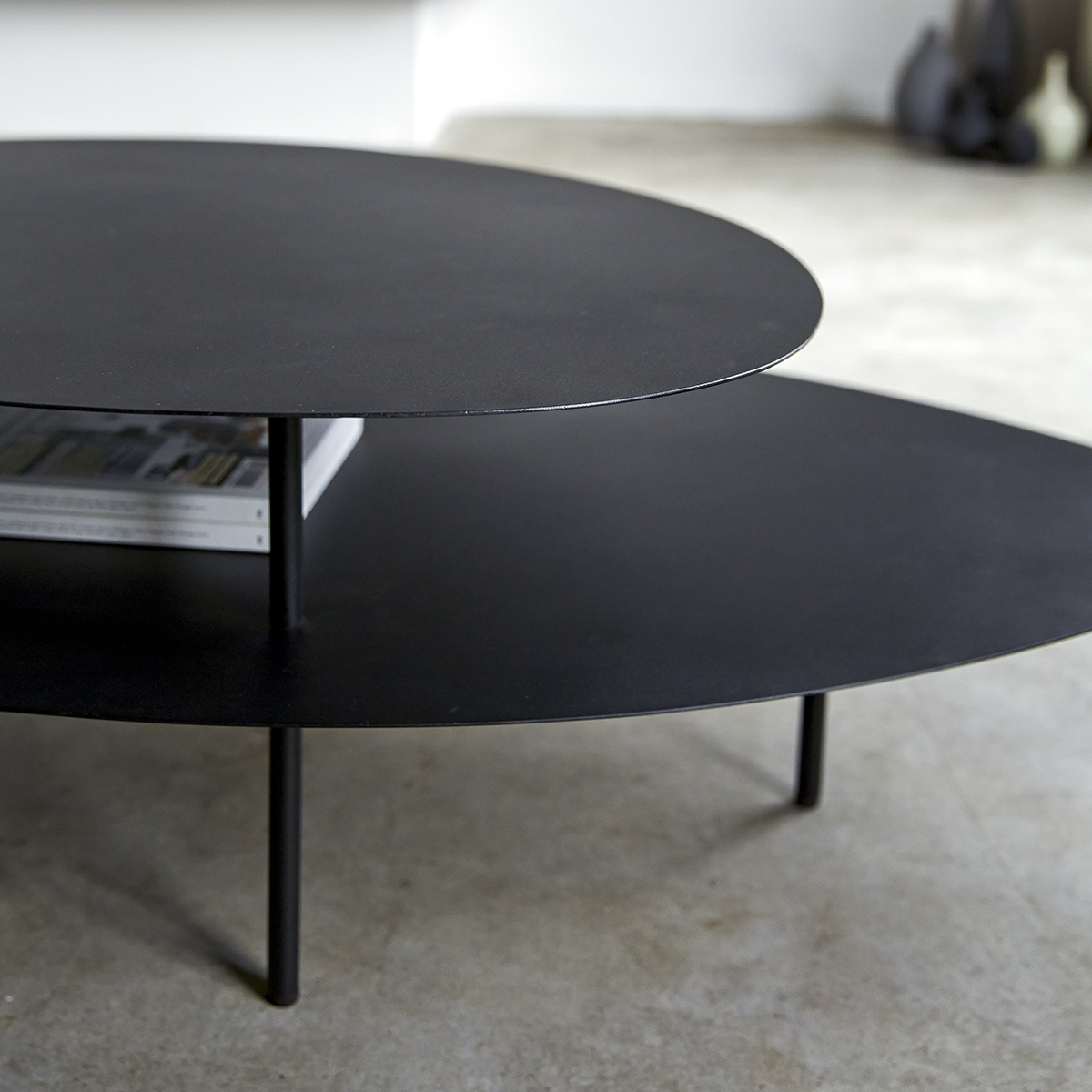 Judith - Couchtisch aus Metall Judith - Couchtisch aus Metall