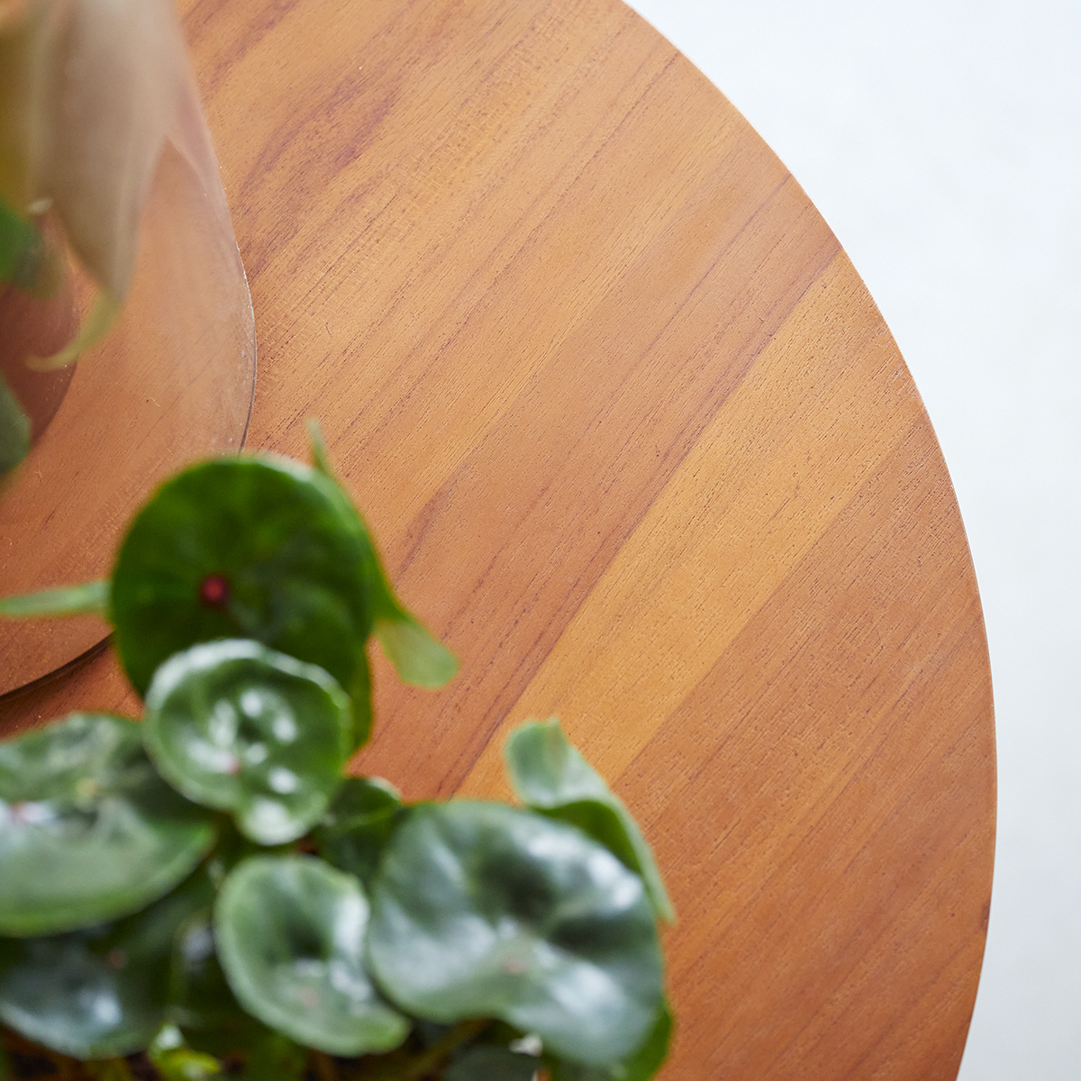 Key Wood - Couchtisch aus massivem Teakholz Key Wood - Couchtisch aus massivem Teakholz