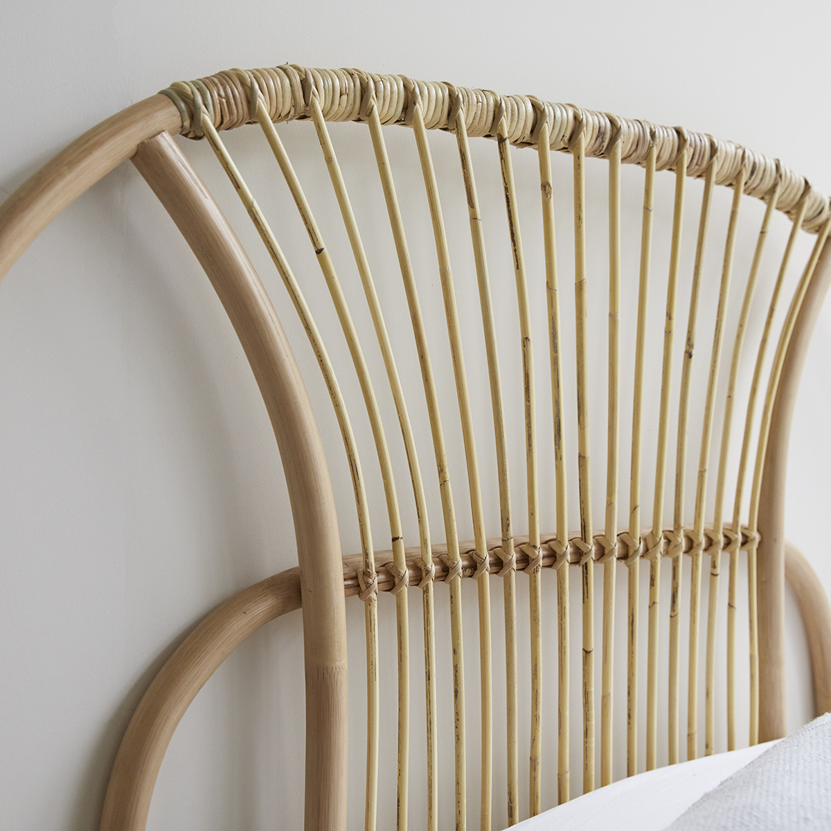 Leontie - Kopfteil Bett aus Rattan 120 cm Leontie - Kopfteil Bett aus Rattan 120 cm