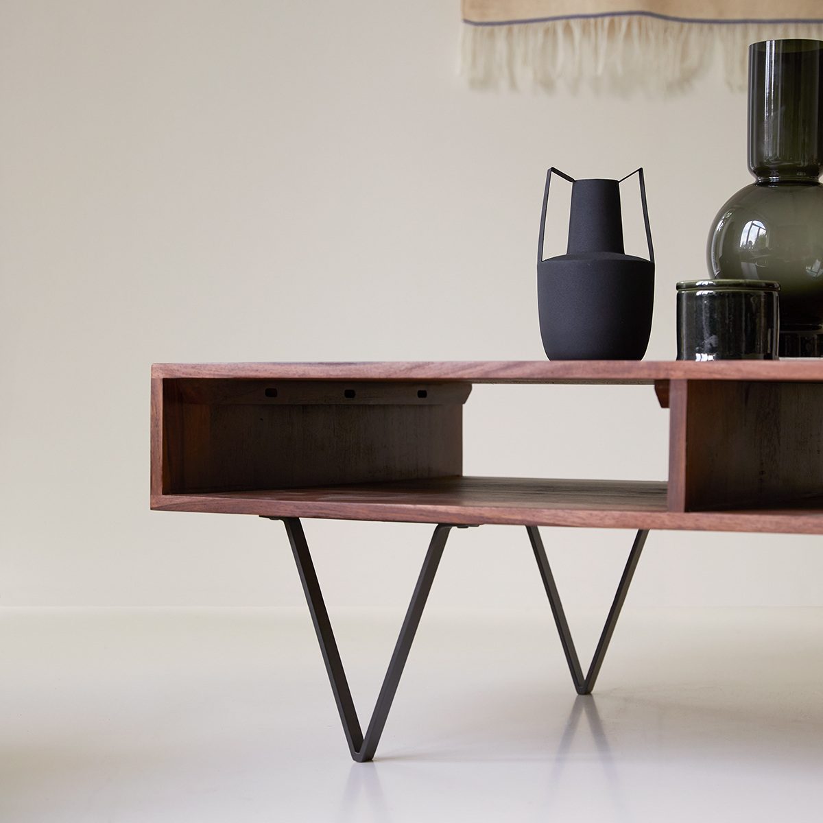 Metric - Couchtisch aus massivem Palisanderholz Metric - Couchtisch aus massivem Palisanderholz