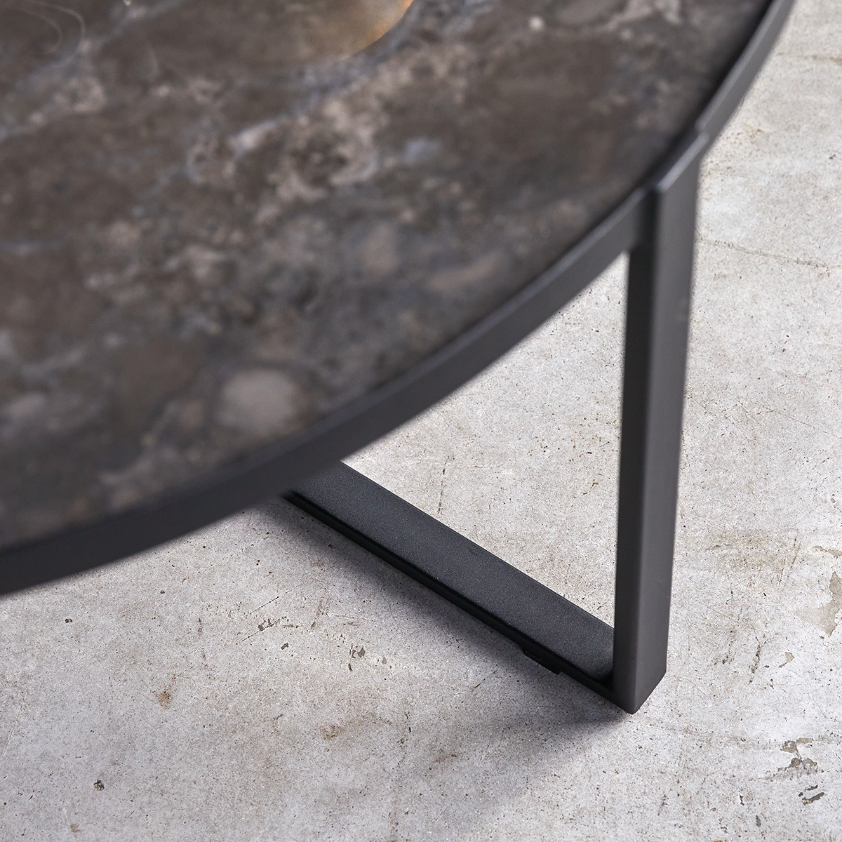 Milan - Couchtisch aus Marmor und Metall Milan - Couchtisch aus Marmor und Metall