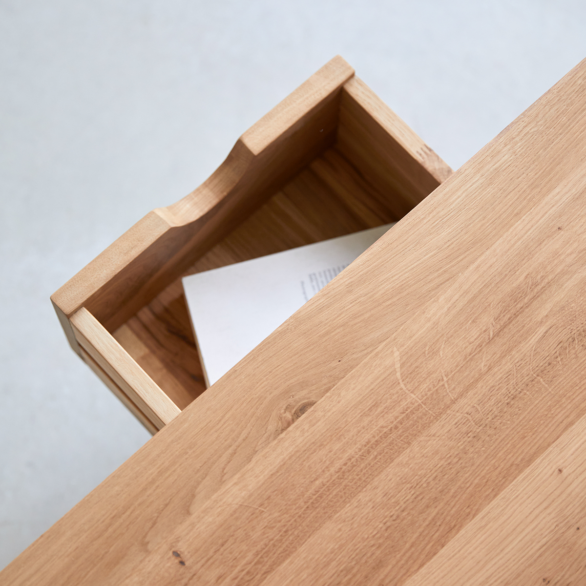 Oliver - Couchtisch aus massiver Eiche Oliver - Couchtisch aus massiver Eiche