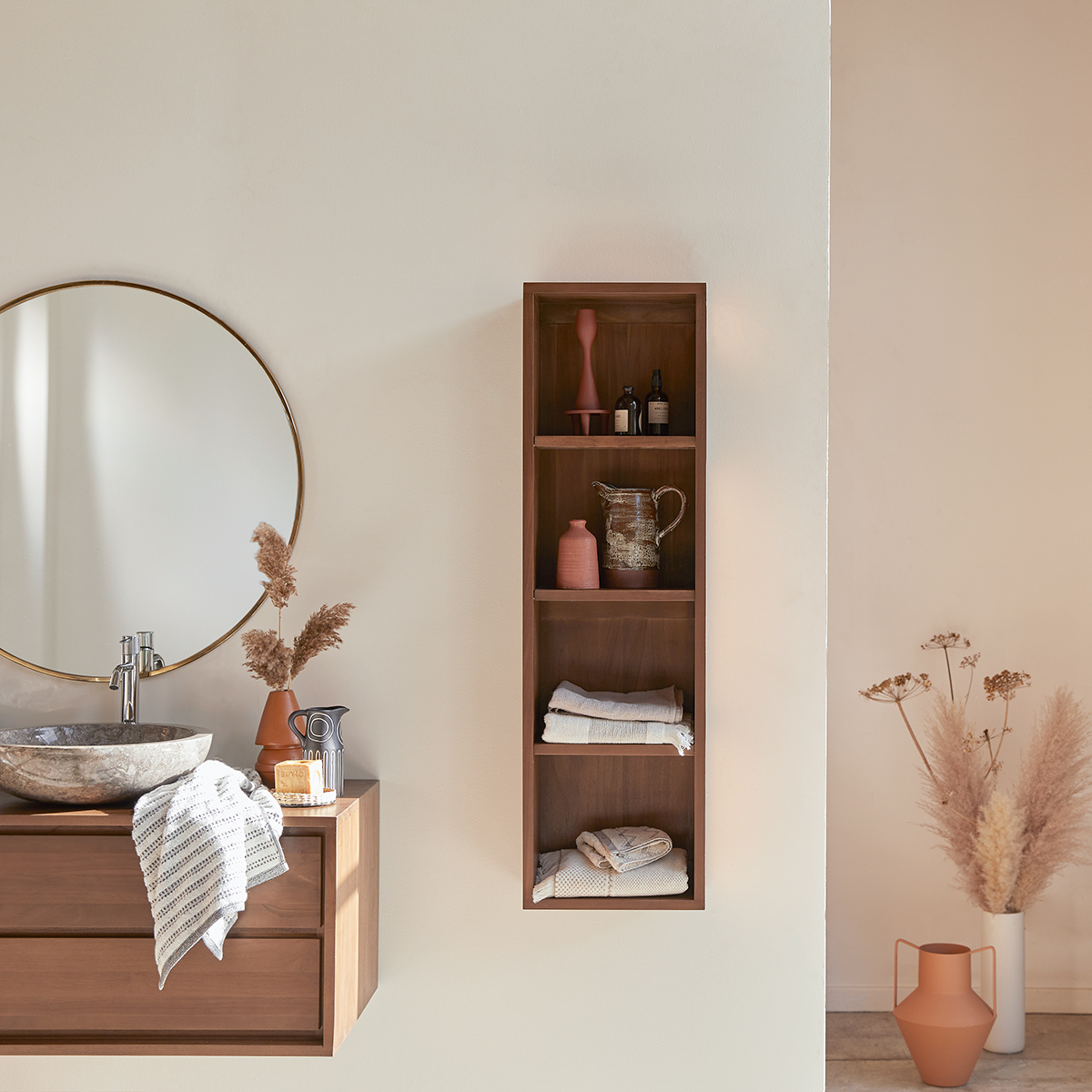 Parker - Hochschrank aus massivem Teakholz Parker - Hochschrank aus massivem Teakholz