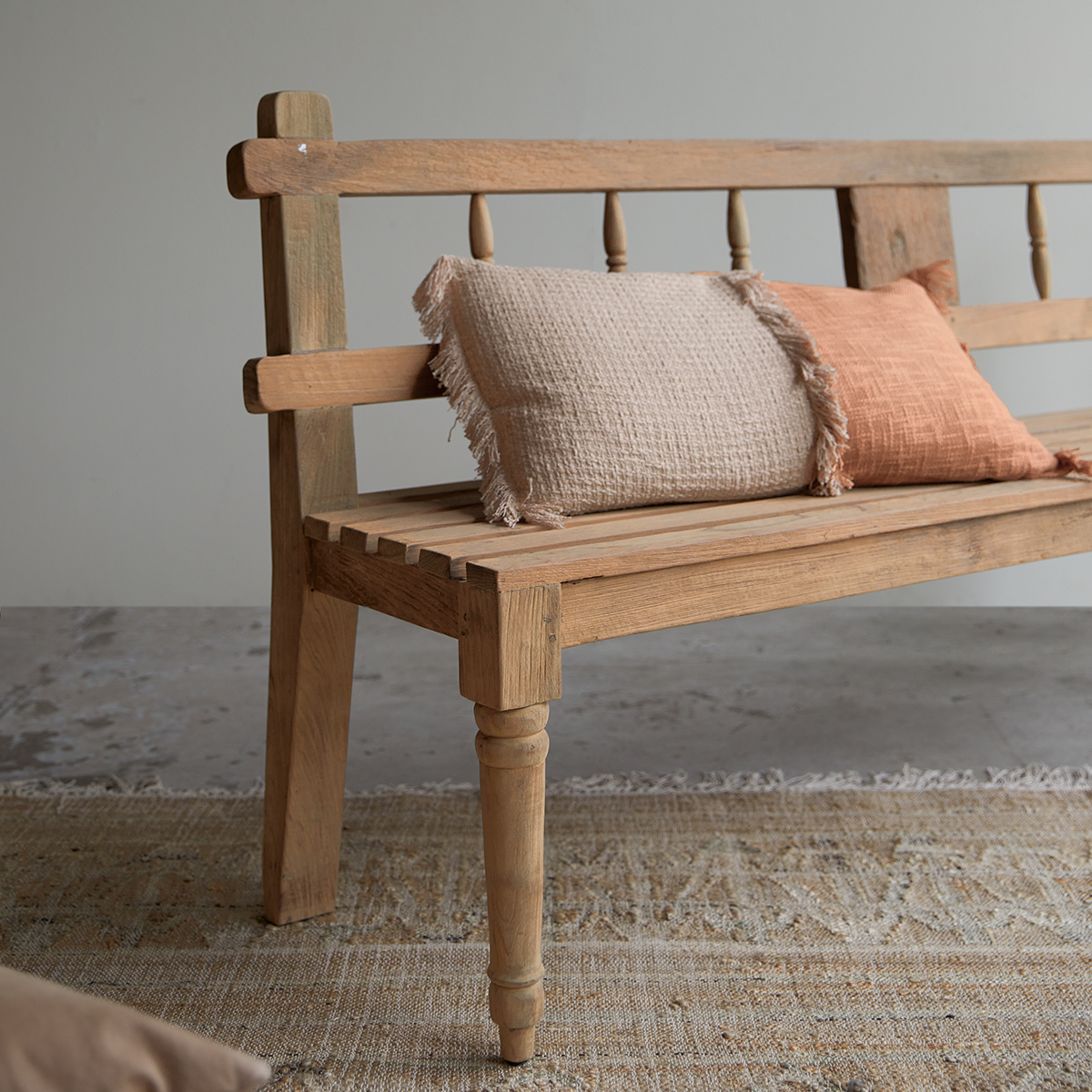 Paula - Bank aus massivem Recycling-Teak Paula - Bank aus massivem Recycling-Teak