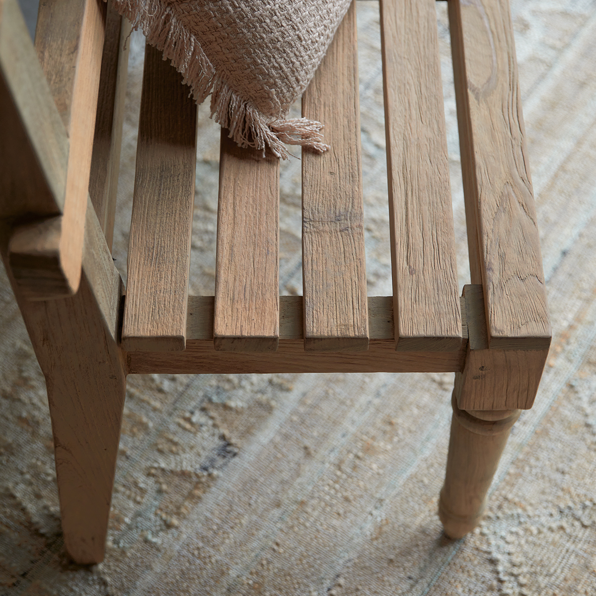 Paula - Bank aus massivem Recycling-Teak Paula - Bank aus massivem Recycling-Teak
