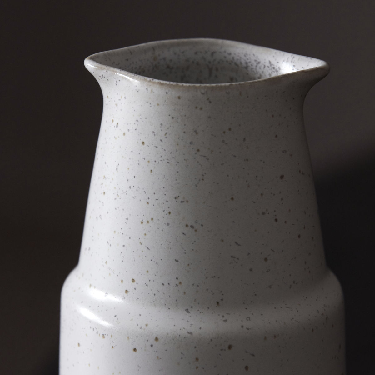 Pion - Botella de gres blanca Pion - Botella de gres blanca