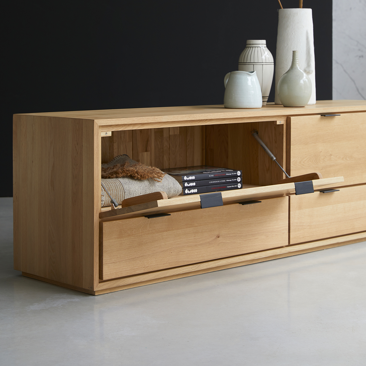 ondernemer gips Veel Oak TV unit 180 cm - Living room storage furniture - Tikamoon