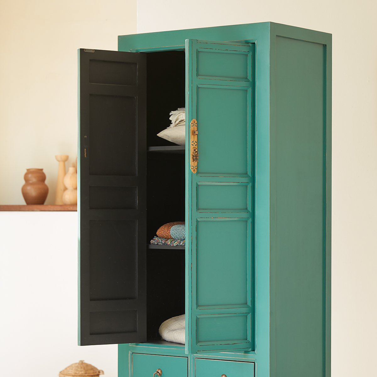 Living Room or Hallway Roseland Furniture Painted Solid Wooden Cupboard for Dining Room Cheltenham Blue Small Sideboard Storage Cabinet with 2 Drawers Fully Assembled