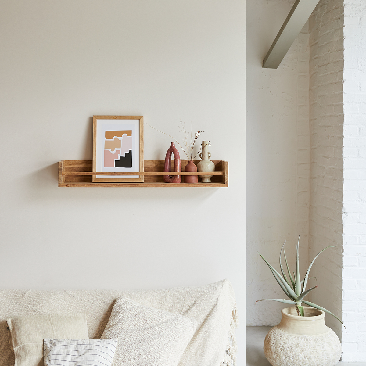 Ugo - Wandregal aus massivem Teak 100 cm Ugo - Wandregal aus massivem Teak 100 cm