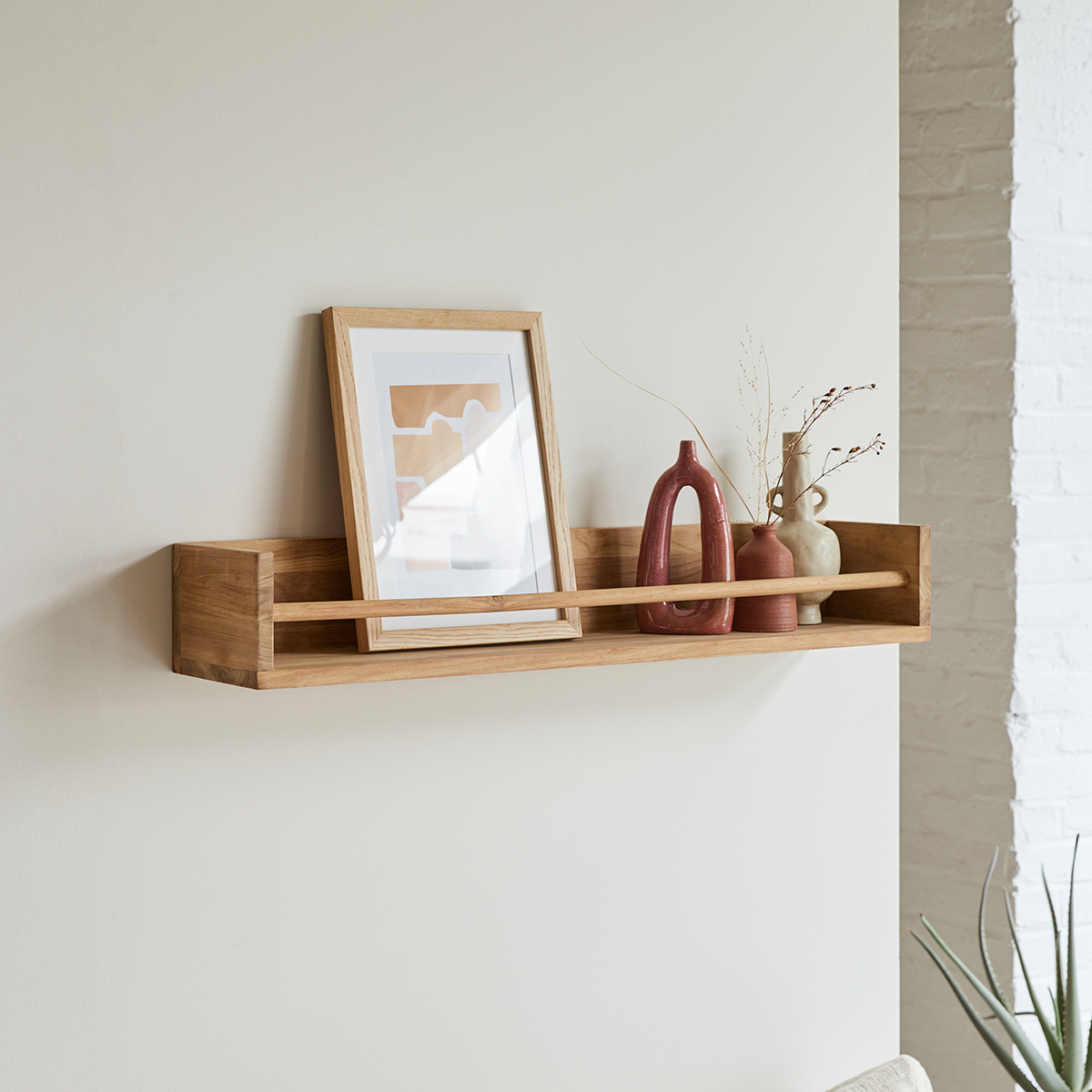 Ugo - Wandregal aus massivem Teak 100 cm Ugo - Wandregal aus massivem Teak 100 cm